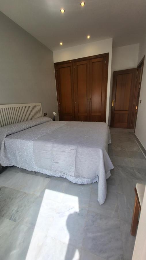 Gigantes 12 Apartment Malaga Exterior photo